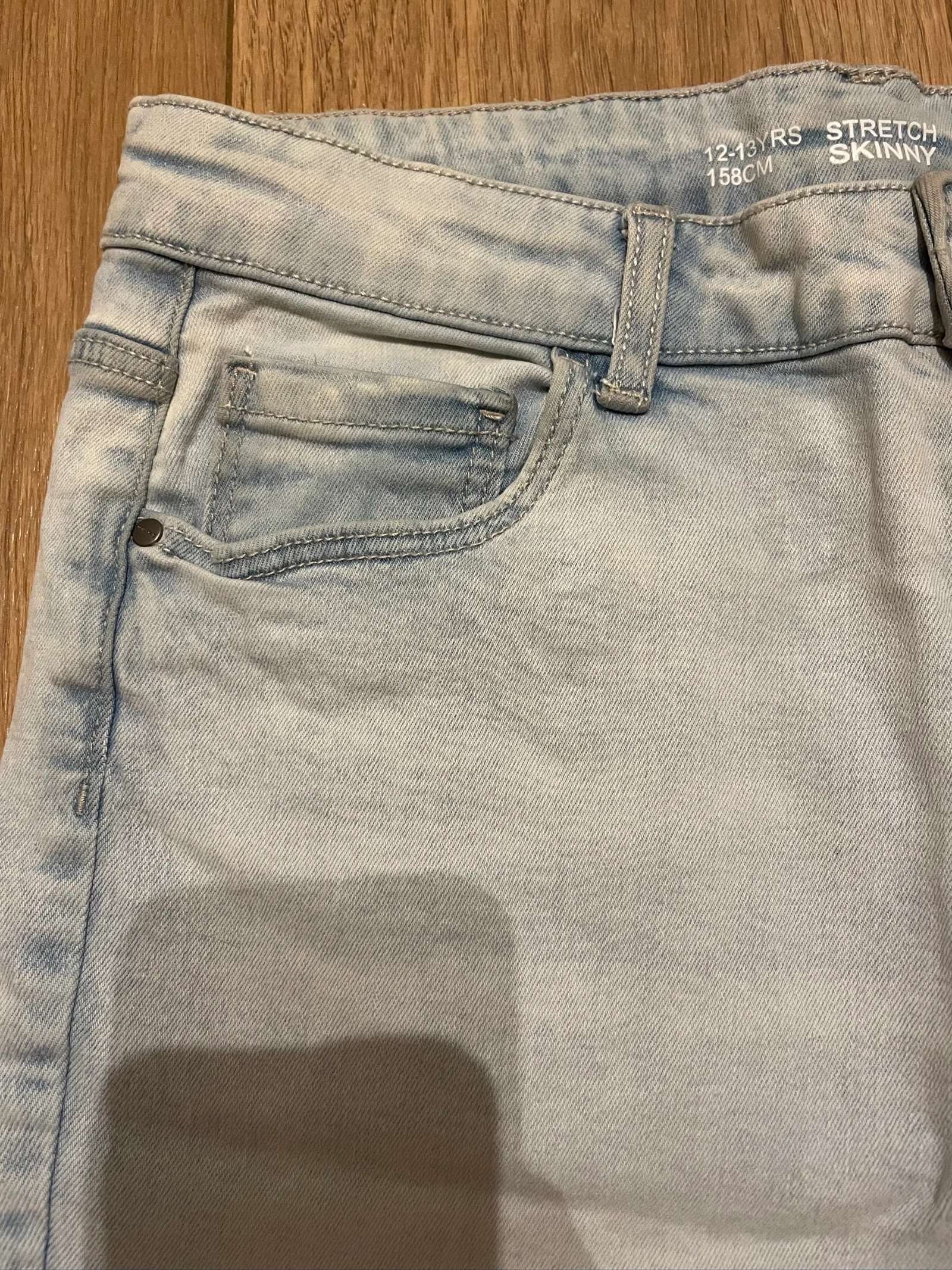 Bermuda jeans com bolsos – photo 8